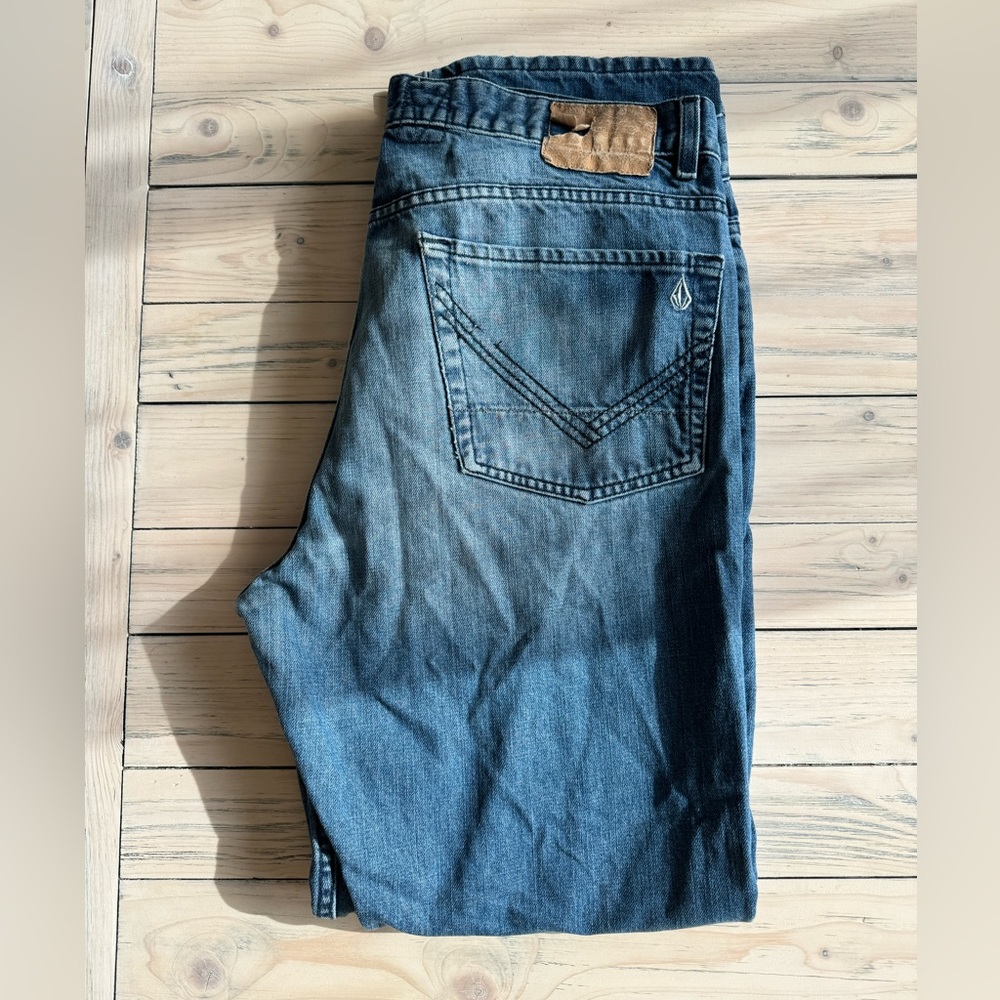 Men’s Volcom jeans size 36